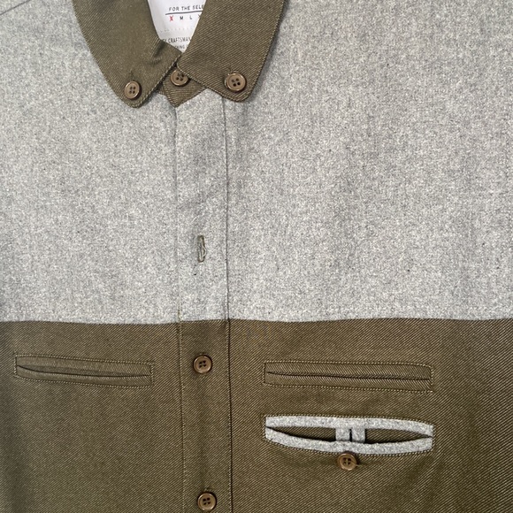 Kollar two tone button down shirt - Boutique Fashion - Picture 2 of 4